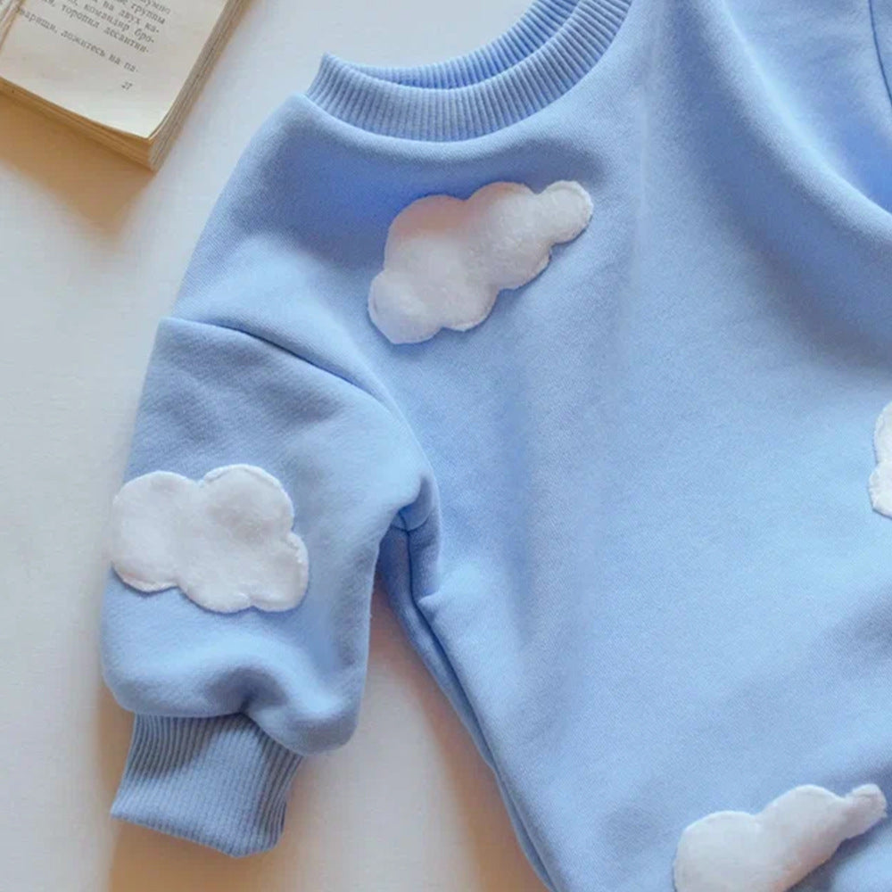 Baby Cloud Romper with 3D appliques – Stylish and cozy baby outfit