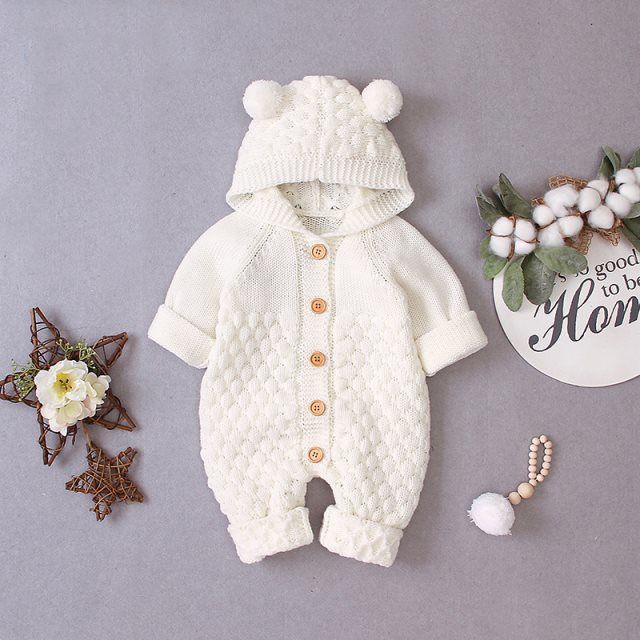 Warm and cute Hooded Teddy Romper with teddy bear design – Ideal for keeping your baby snug and stylish